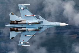 [ẢNH] Nga sắp nhận bản nâng cấp mạnh mẽ nhất của tiêm kích Su-30SM