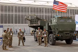 Tiết lộ chấn động: Mỹ bí mật cắt giảm tính năng của pháo HIMARS trước khi giao cho Ukraine
