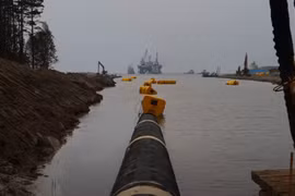 [ẢNH] Ukraine tìm ra "cách kiếm tiền" từ đường ống dẫn khí đốt Nord Stream 2