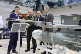 Bom lượn Nga liên tục tiến hóa để chống lại tác chiến điện tử Ukraine