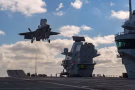 Tiêm kích F-35B của Anh bị rơi khi đang 'răn đe' Syria
