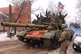 Quân đội Ukraine tấn công Dokuchaevsk dữ dội khiến ly khai đối diện nguy cơ sụp đổ