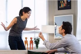 Người yêu cũ của chồng – người vợ nào cũng khó chịu