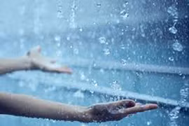 Nước mưa vô hại với sức khỏe
