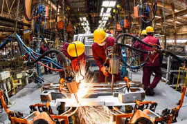 Việt Nam trong nhóm tăng trưởng kinh tế nhanh nhất thế giới 