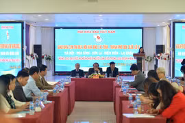 Toạ đàm "Nâng cao đạo đức nghề nghiệp người làm báo trong giai đoạn hiện nay"