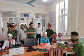 Niềm vui lớn của nhân dân và cán bộ xã Minh Quang