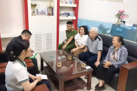 Đôi vợ chồng già mắc bẫy lừa kẻ giả danh Công an, suýt chuyển hơn 3 tỷ đồng để ‘chứng minh vô tội’