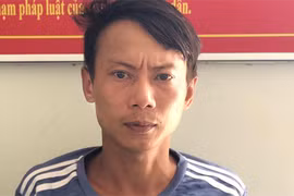 [Tin nhanh sáng 19-8-2021] Vợ không qua được chốt kiểm dịch, chồng dùng dao chém người