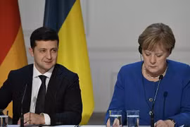 Ukraine nói Thủ tướng Đức nghiêng về phía Nga