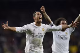 Ronaldo xác lập 2 kỷ lục mới tại Champions League