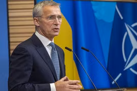 Ukraine gia nhập NATO: Lằn ranh đỏ không thể vượt qua