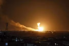 [ẢNH] Hamas cáo buộc Israel sẽ không ngừng gây hấn Syria cho đến khi đối đầu thực sự