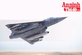 [Infographic] LCA Tejas – "Chiến binh" xuất sắc thay thế huyền thoại MiG-21 của Ấn Độ
