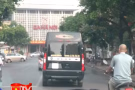 Gia tăng áp lực cho giao thông nội đô từ xe khách trá hình
