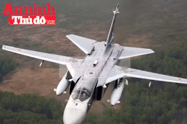 Infographic: Kho vũ khí của cường kích Su-24