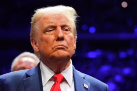 Ông Donald Trump sẽ sử dụng quân đội Mỹ để trục xuất hàng loạt người nhập cư bất hợp pháp