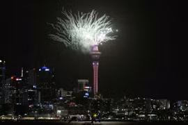 Xem màn trình diễn pháo hoa đón Năm mới tại New Zealand 