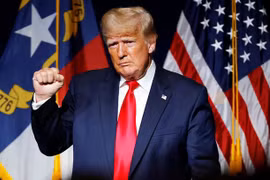 Ông Donald Trump kể lại khoảnh khắc bị ám sát hụt lần 2
