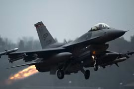 Máy bay Mỹ không kích khủng bố Al-Qaeda tại Yemen