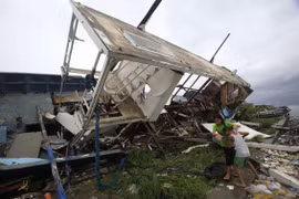 Phillipines thiệt hại nặng nề sau bão Rammasun, ít nhất 38 người chết