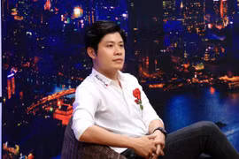 Nhạc sĩ Nguyễn Văn Chung từng đạp xe để “chào hàng” ca khúc mới