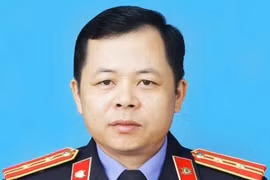 Viện trưởng Viện Kiểm sát nhân dân huyện nhận hối lộ rồi đầu thú sẽ bị xử lý ra sao?