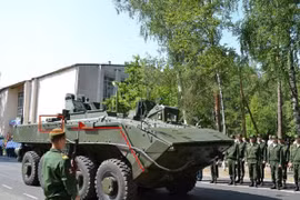 "Lộ hàng" nguyên mẫu mới xe bọc thép Bumerang của Nga