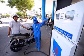 PV OIL khuyến mại giảm giá bán xăng dầu