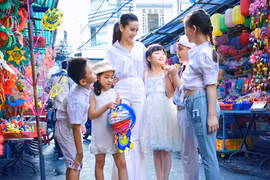 Yến Trang cho học trò cưng “xả trại” trước đêm chung kết đầu tiên