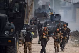 IS đào đường hầm, chuẩn bị giao tranh với quân đội Iraq ở Tây Mosul
