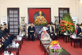 Tổng Giám mục Hà Nội thăm, chúc tết Công an Hà Nội