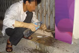 Nghi án đốt nhà, sát hại người đàn ông 64 tuổi
