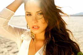 Demi Lovato thấy mình quá vội vàng