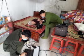 Đến tận nhà cấp căn cước công dân cho người gặp khó khăn