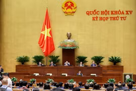 Tuần tới, Quốc hội thảo luận Luật Phòng chống bạo lực gia đình, quy định về đấu giá biển số ô tô