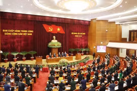 18 đồng chí Ủy viên Bộ Chính trị Ban Chấp hành Trung ương Đảng khóa XIII