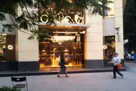 Chưa phát hiện dấu hiệu vi phạm tại cửa hàng “Gucci”, phố Lý Thái Tổ