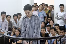 Án mạng vì mất 60 nghìn đồng trong khi chơi "tá lả" ăn tiền