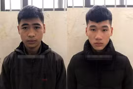 Đôi bạn rủ nhau đi cướp