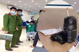 Bắt 'nóng' hung thủ dùng súng cướp ngân hàng 