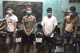 Phú Thọ: Phát hiện bắt giữ gần chục thanh thiếu niên lạng lách, đánh võng ‘bốc đầu’ xe máy