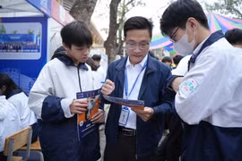 “Gỡ rối” nhiều thắc mắc trong tuyển sinh đại học năm 2025