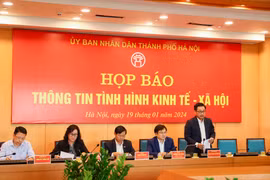Hà Nội: Kiểm soát lạm phát, tiếp tục cải cách hành chính