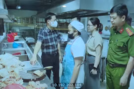 Cần một "chiến dịch" tổng lực kiểm tra, xử lý nghiêm minh vi phạm an toàn thực phẩm