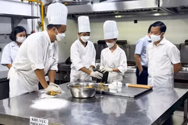 Hà Nội bắt đầu đợt kiểm tra an toàn thực phẩm Tết Trung thu 2024