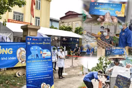 [ẢNH] Cận cảnh “Siêu thị mini 0 đồng’’ đầu tiên ở Hà Nội cho người lao động, sinh viên khó khăn vì giãn cách xã hội