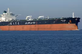 Mỹ bắt giữ 4 tàu chở dầu Iran, đưa về Texas