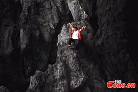 "Người nhện" xuất hiện ở Trung Quốc