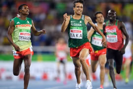 Khó tin: VĐV khuyết tật chạy nhanh hơn cả nhà vô địch Olympic